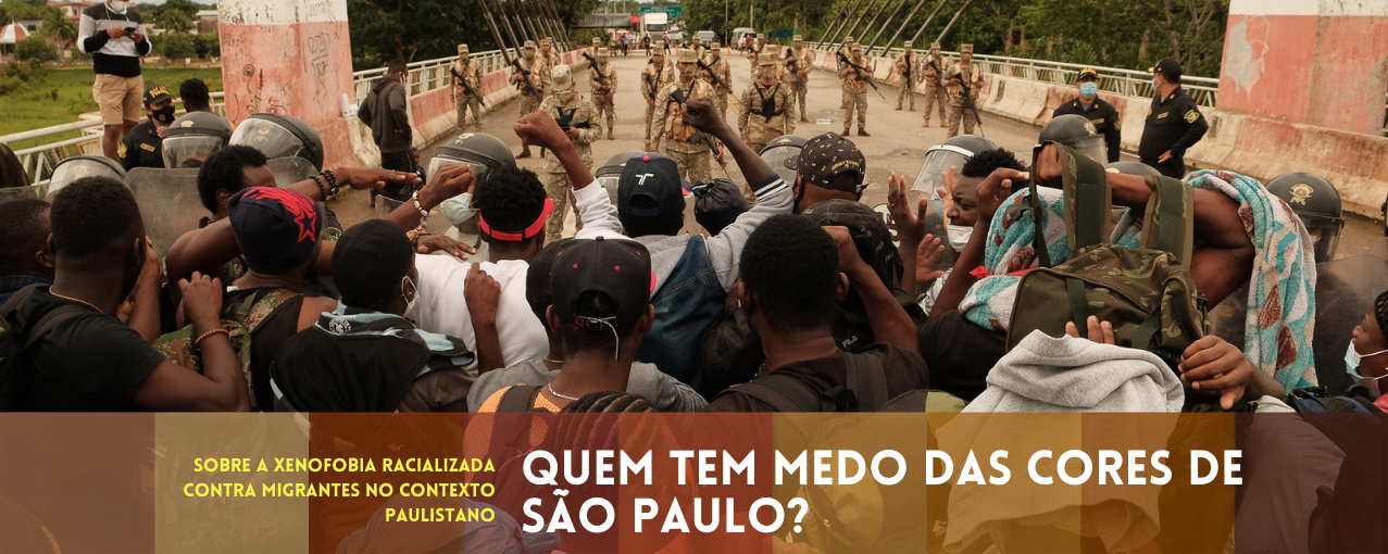 Na imagem, consta imigrantes e polícia peruana na ponte binacional no Acre, entre o Brasil e o Peru, em fevereiro de 2021.